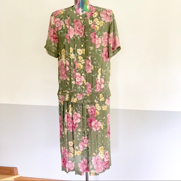 🌷VINTAGE 80s Floral Pleated Skirt Set - Picture 1 of 6